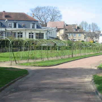 Remparts de la tour du Havre à la Loire de Nevers