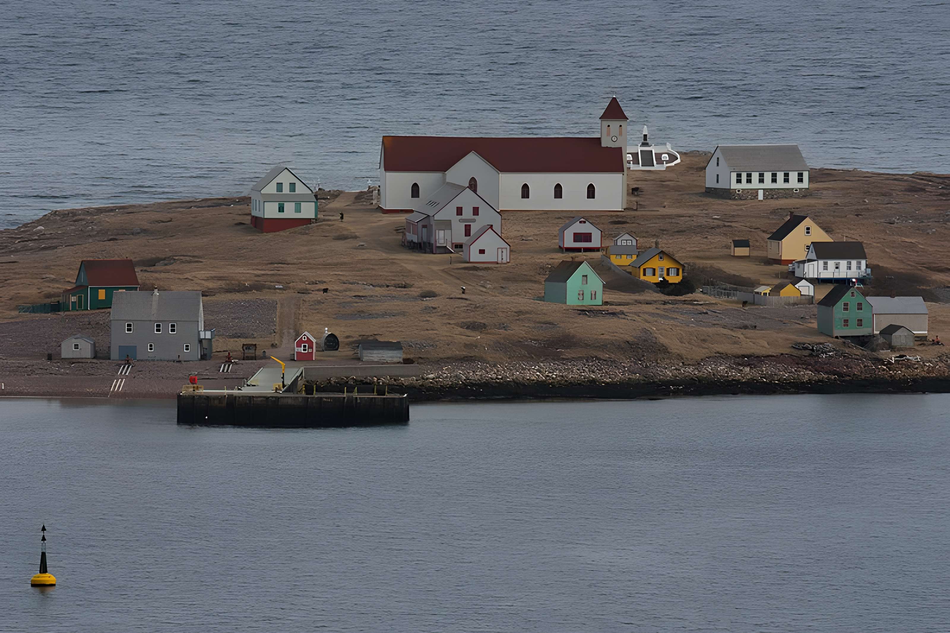 Eglise Notre-Dame-des-Marins, située sur l'Ile-aux-Marins