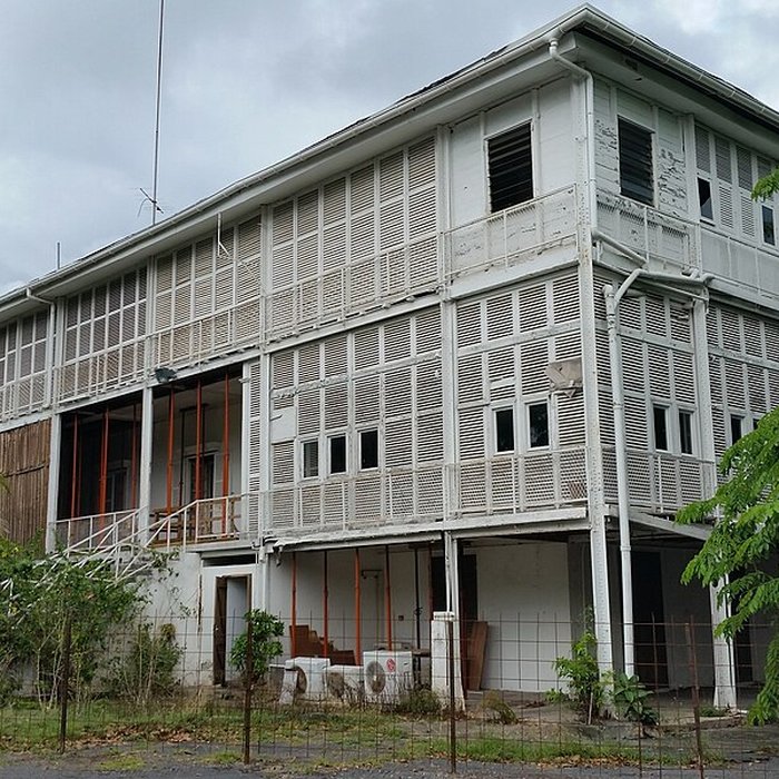 Photo de Ancienne résidence des Gouverneurs, située au rocher de Dzaoudzi
