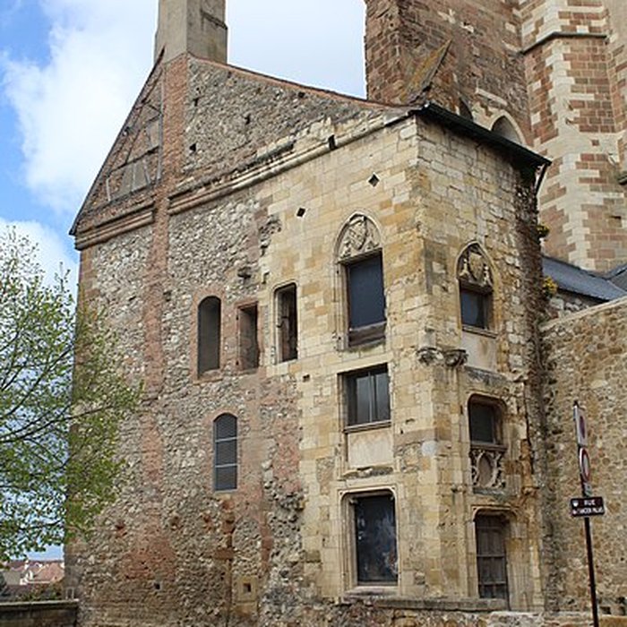 Photo de Ancien château ou Palais des ducs de Bourbon