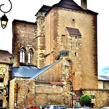 Ancien château ou Palais des ducs de Bourbon