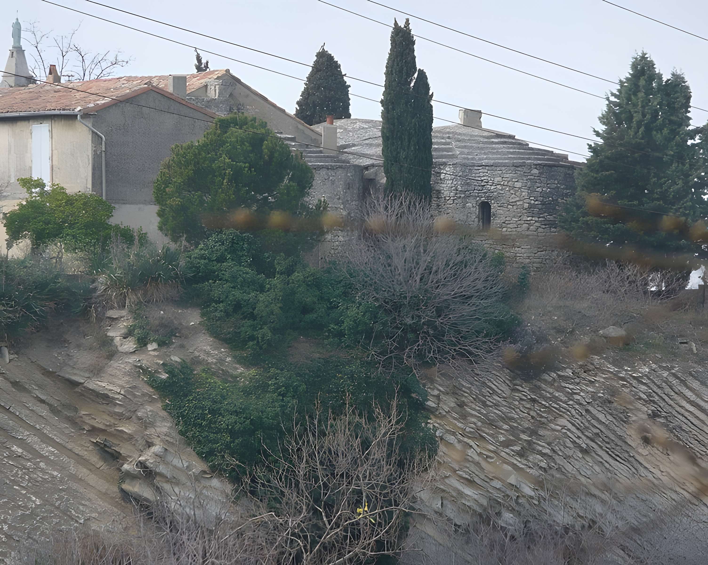 Ancienne église Saint-Pierre et Saint-Paul de Mouleyrès