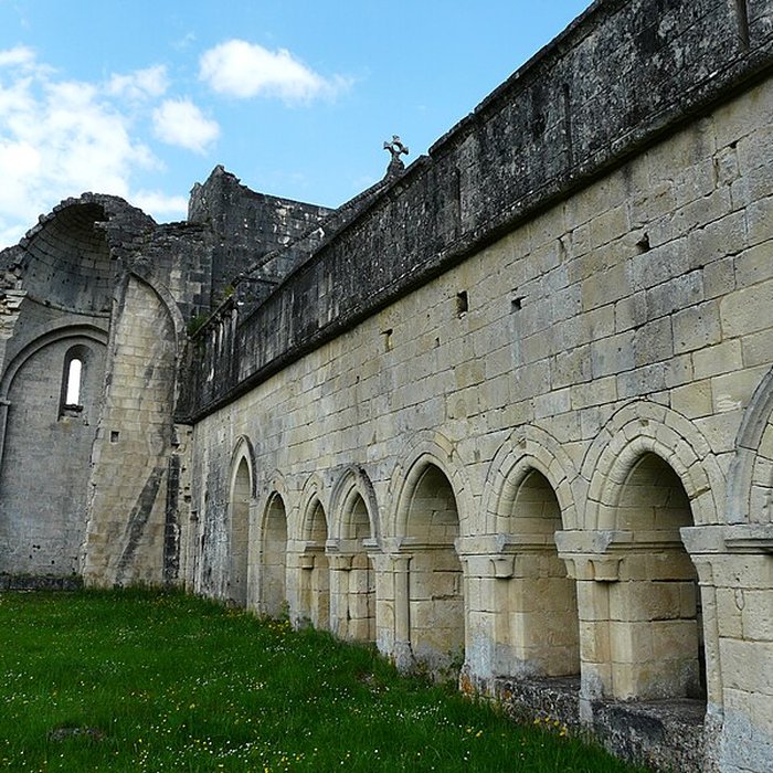 Photo de Ruines de lAbbaye Notre-Dame de Boschaud