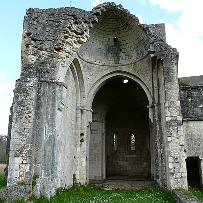 Photo de Ruines de lAbbaye Notre-Dame de Boschaud