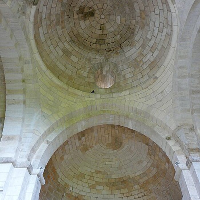 Photo de Ruines de lAbbaye Notre-Dame de Boschaud