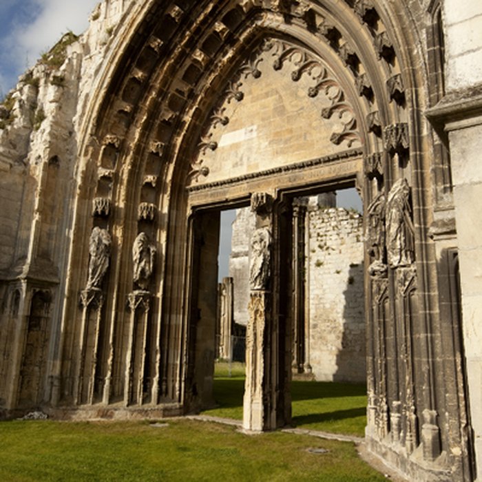 Photo de Ruines de lAbbaye St-Bertin de Saint-Omer