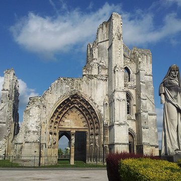 Ruines de lAbbaye St-Bertin de Saint-Omer