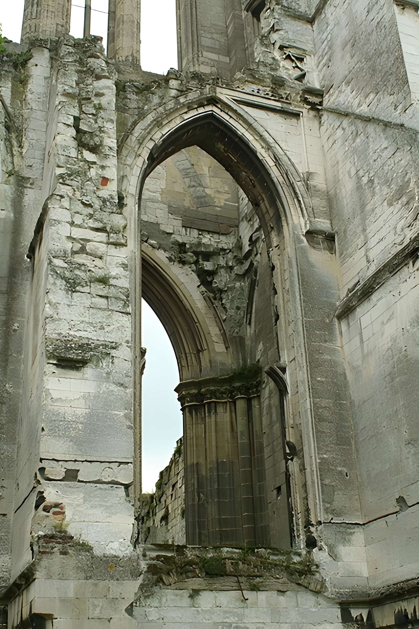 Ruines de l'Abbaye St-Bertin de Saint-Omer