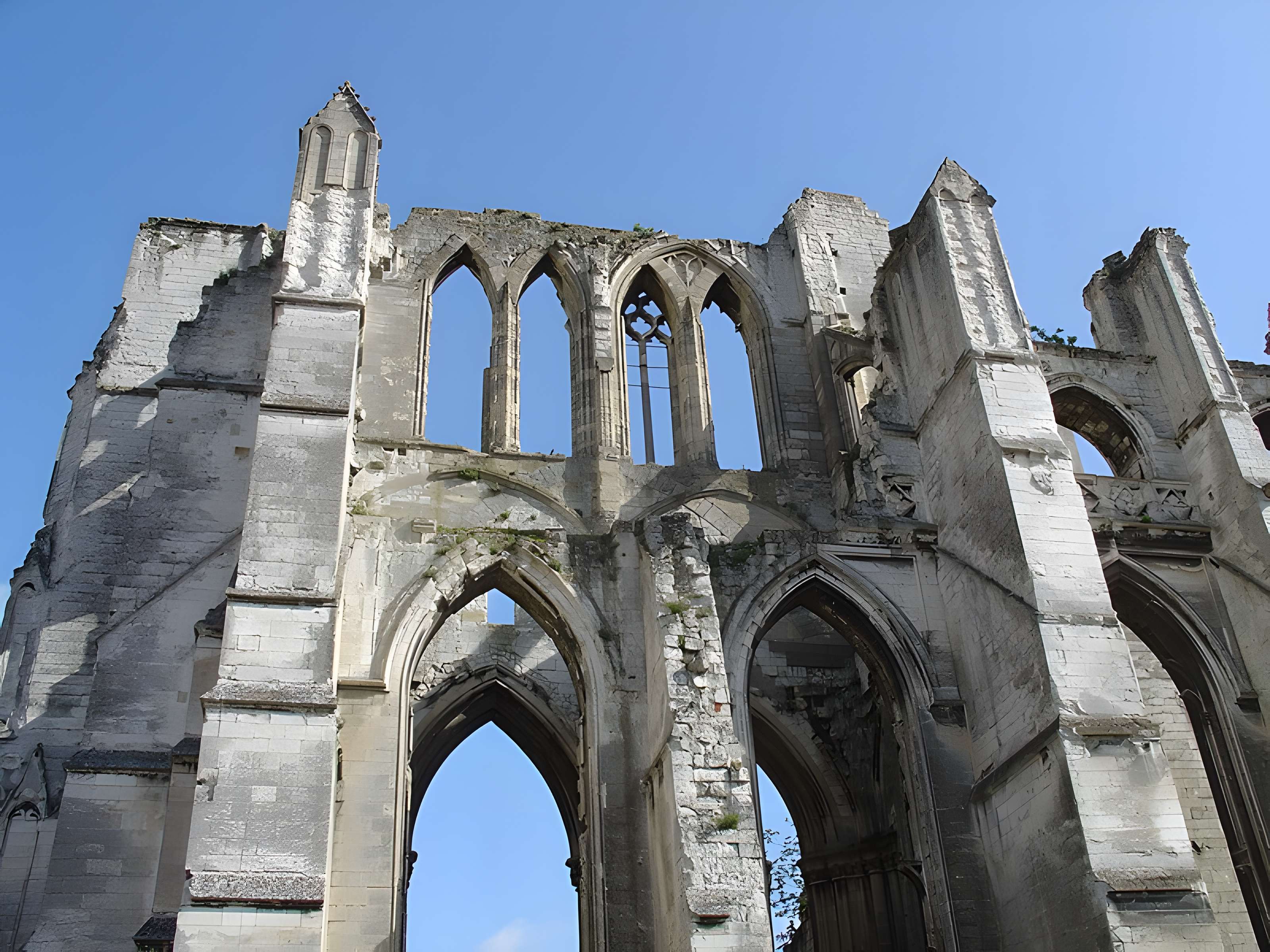 Ruines de l'Abbaye St-Bertin de Saint-Omer