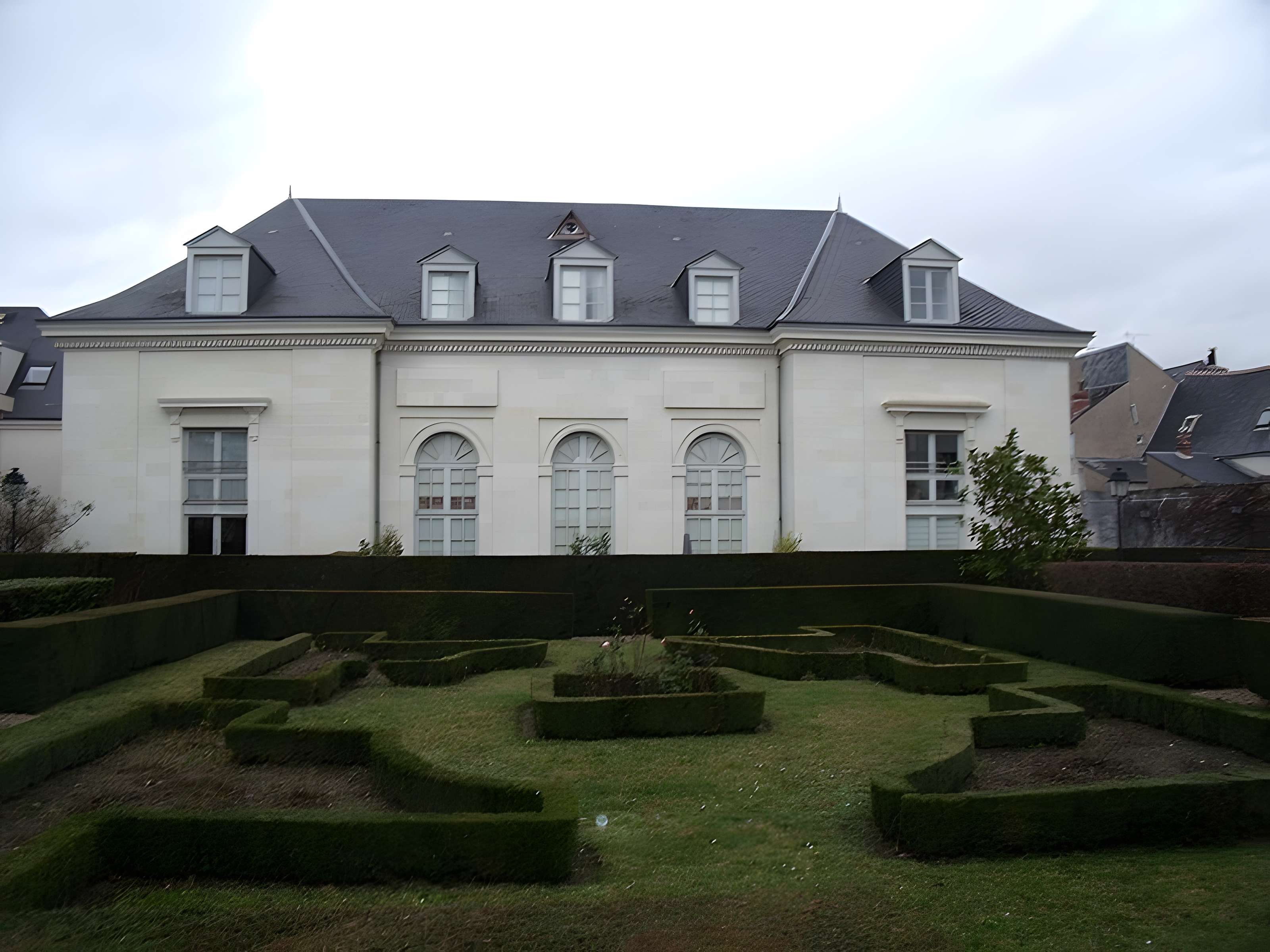 Ancien hôtel du Doyenné de Saint-Gatien