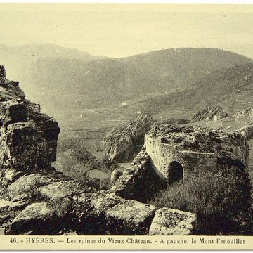 Ruines du Château dHyères