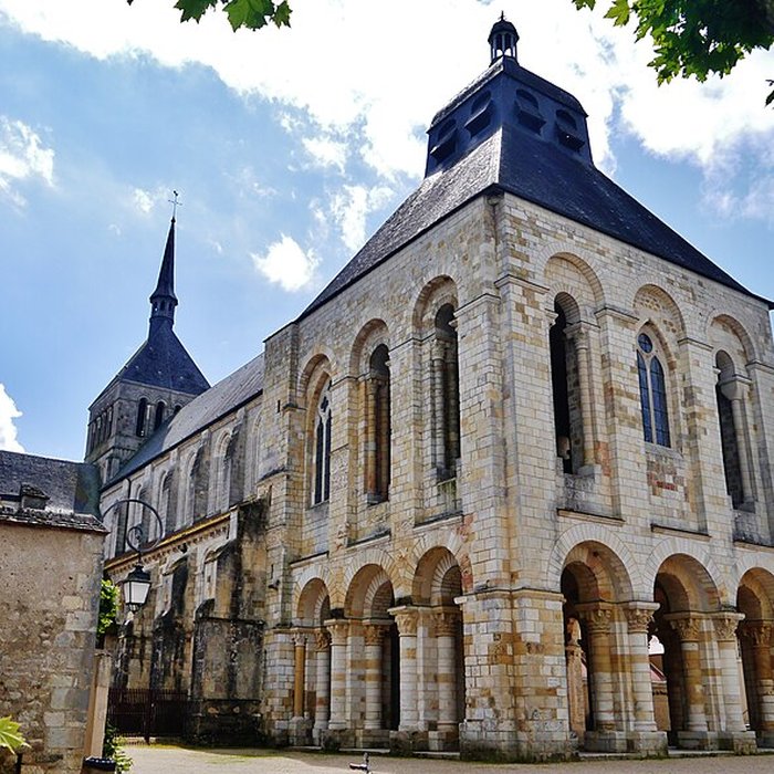 Photo de Eglise abbatiale Saint-Benoît