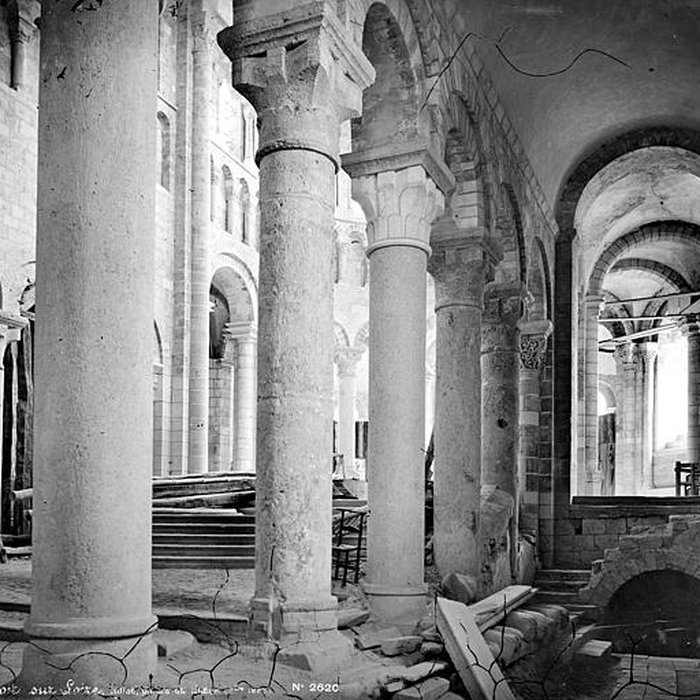 Photo de Eglise abbatiale Saint-Benoît
