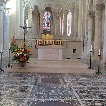 Eglise abbatiale Saint-Benoît