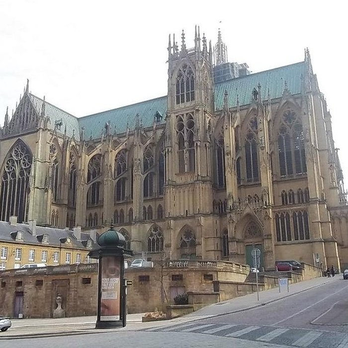 Photo de Place Saint-Etienne
