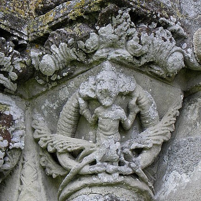 Photo de Ancienne église priorale Saint-Pierre de Parthenay-le-Vieux
