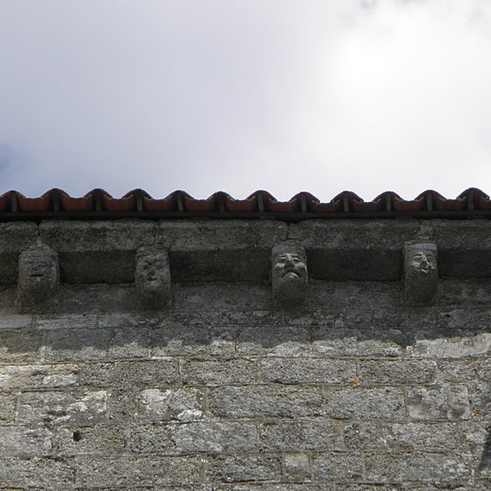 Photo de Ancienne église priorale Saint-Pierre de Parthenay-le-Vieux