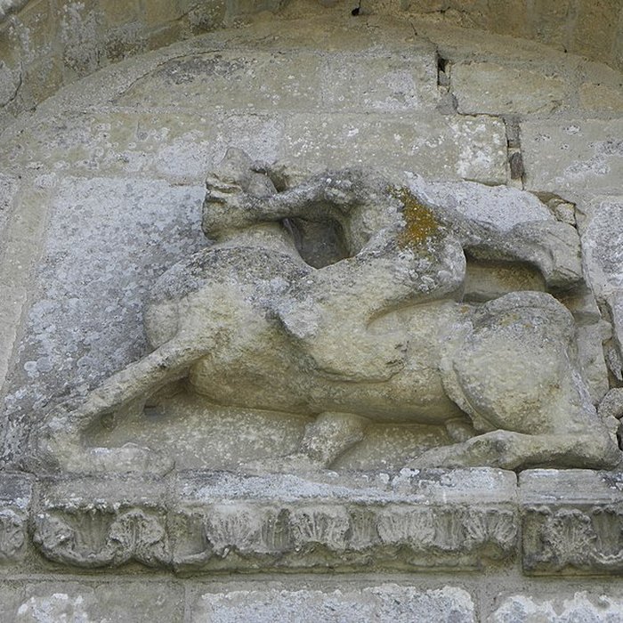 Photo de Ancienne église priorale Saint-Pierre de Parthenay-le-Vieux