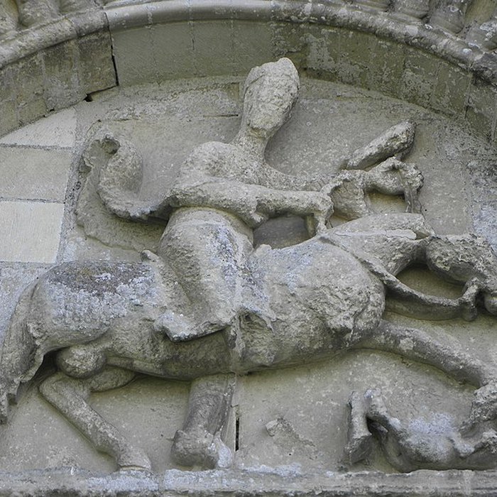 Photo de Ancienne église priorale Saint-Pierre de Parthenay-le-Vieux