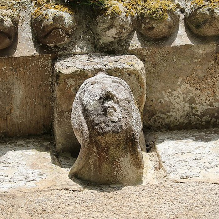 Photo de Ancienne église priorale Saint-Pierre de Parthenay-le-Vieux
