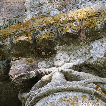 Ancienne église priorale Saint-Pierre de Parthenay-le-Vieux