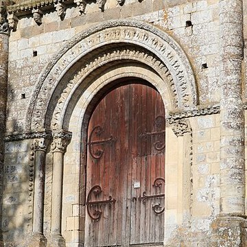 Ancienne église priorale Saint-Pierre de Parthenay-le-Vieux