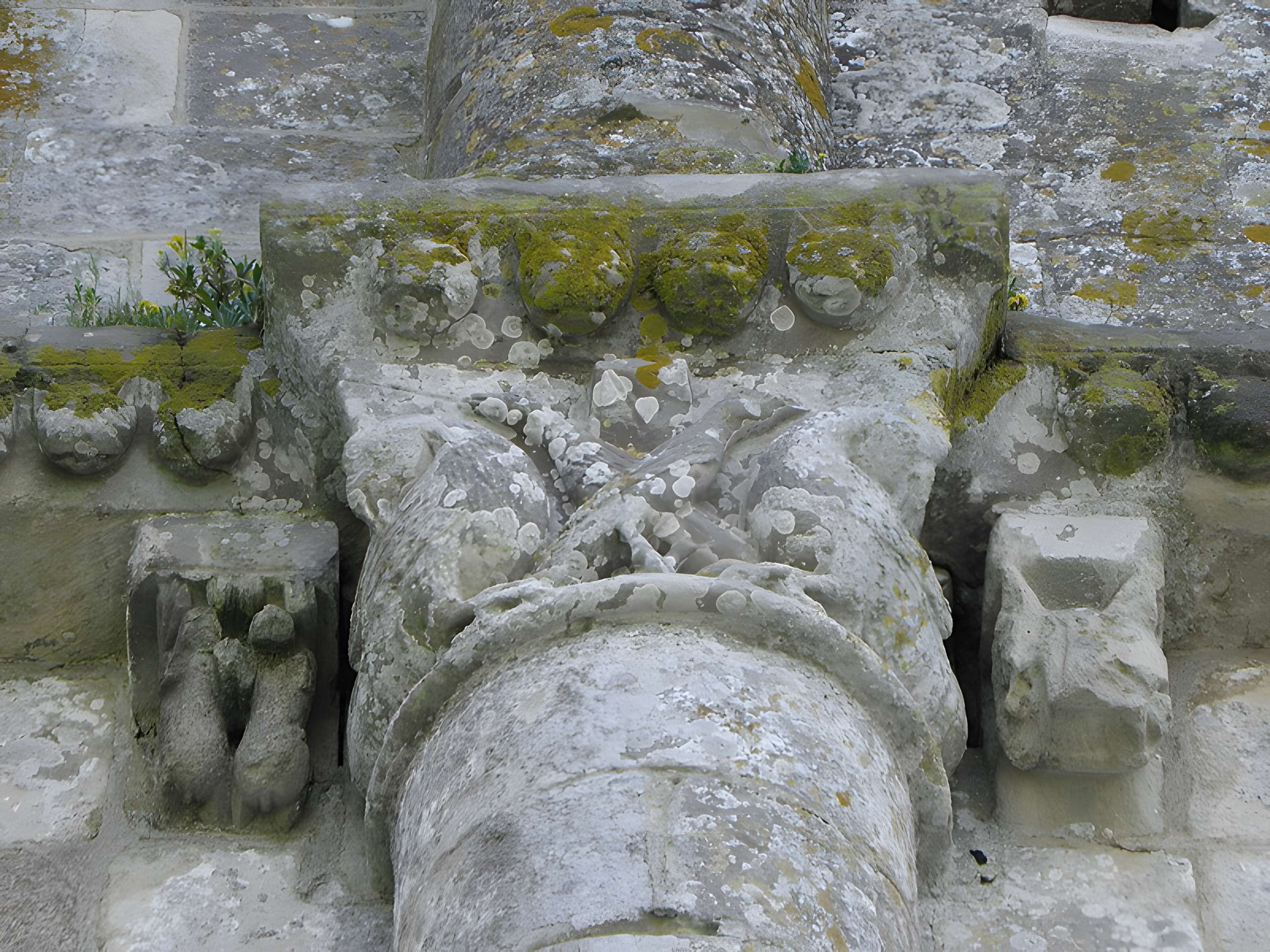 Ancienne église priorale Saint-Pierre de Parthenay-le-Vieux