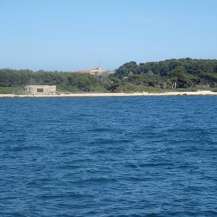 Photo de Le musée du Masque de fer et du Fort Royal