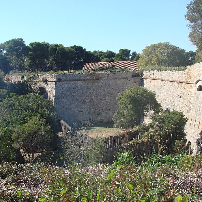 Photo de Le musée du Masque de fer et du Fort Royal