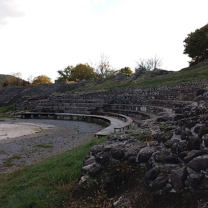 Photo de Site archéologique dAlba-la-Romaine