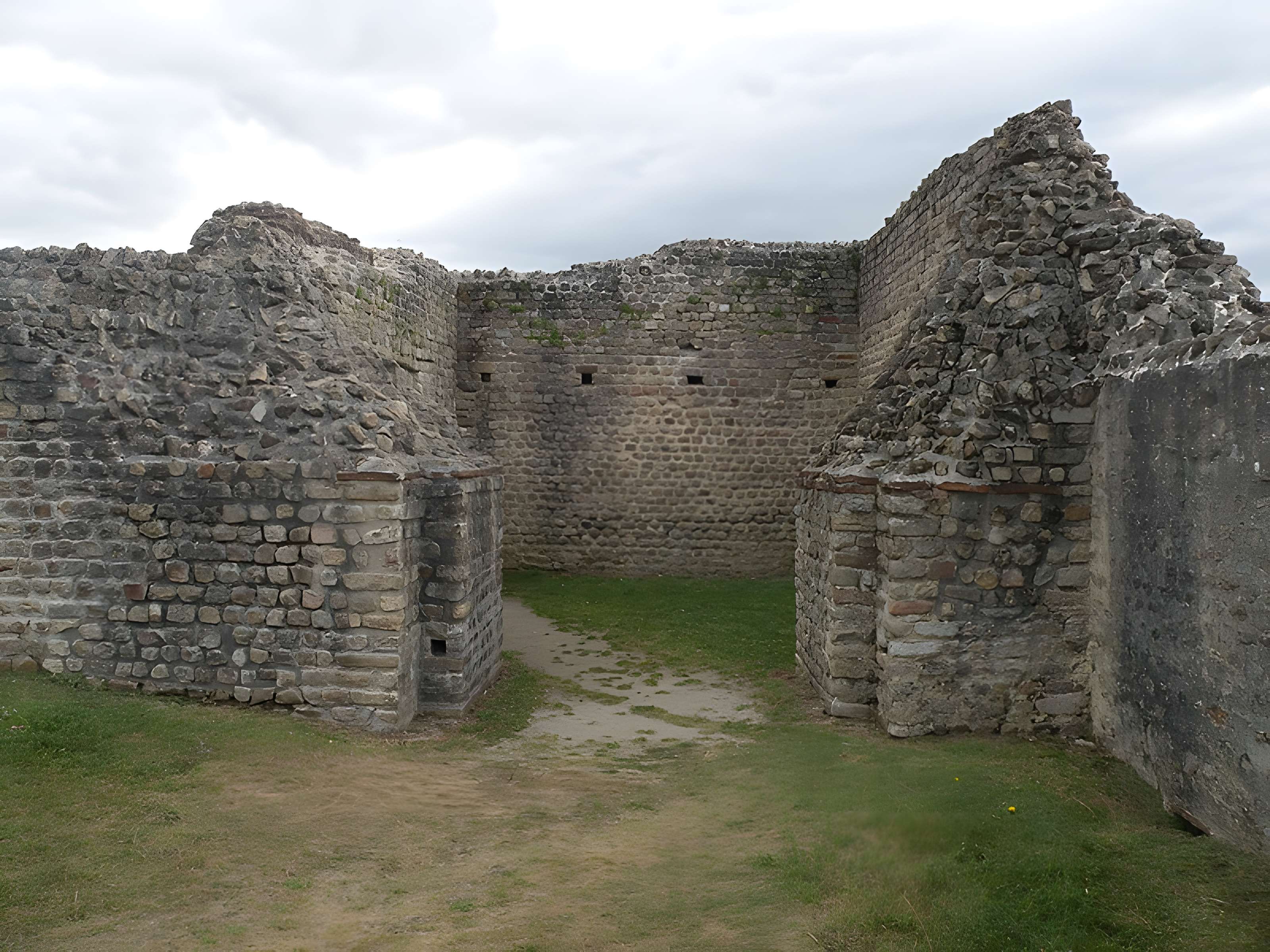 Site archéologique de Jublains (camp romain)