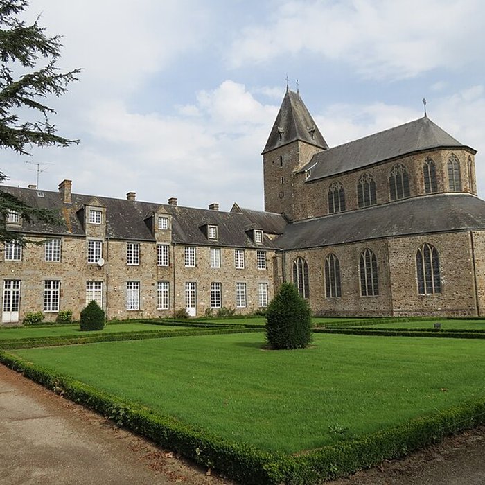 Photo de Abbaye de Lonlay