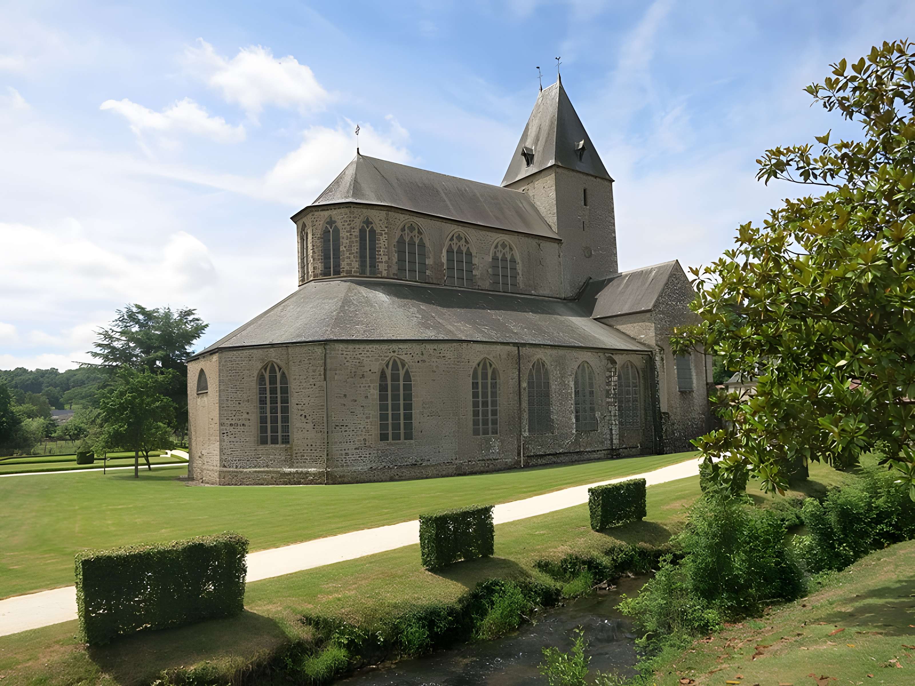 Abbaye de Lonlay