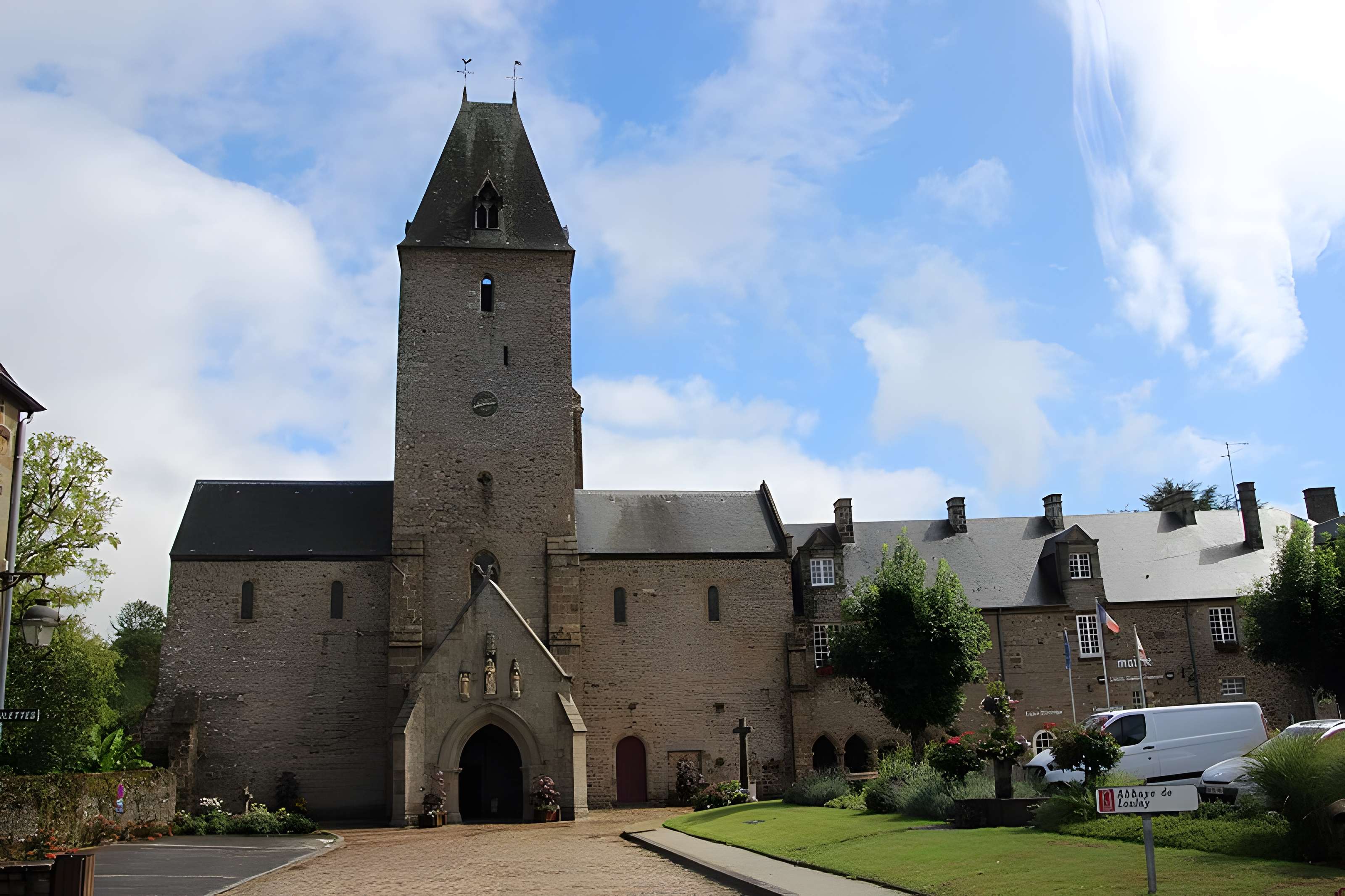 Abbaye de Lonlay