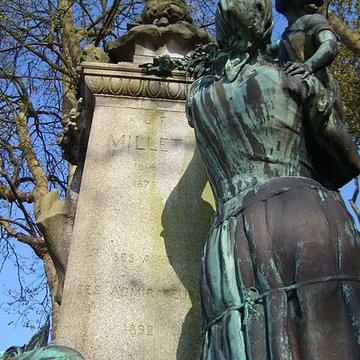 Statue de Jean-François Millet dans le jardin public, à Octeville