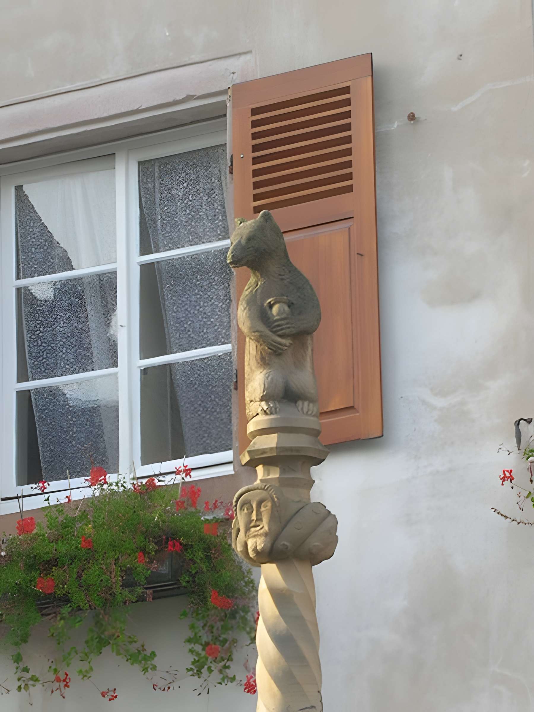 Stockbrunnen (fontaine) de Dambach-la-Ville