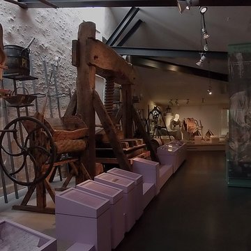 Musée oléronais Aliénor dAquitaine