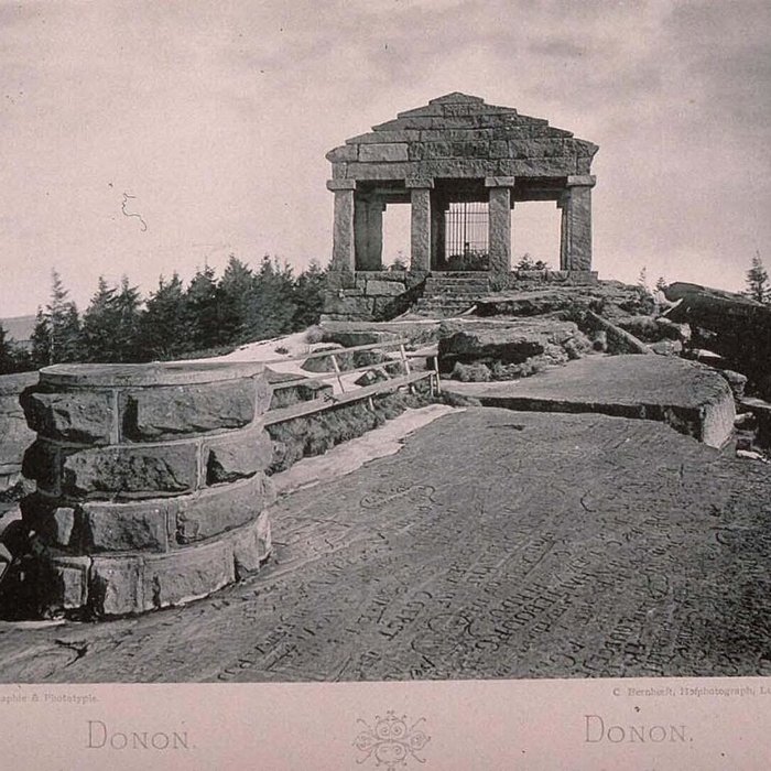 Photo de Temple du Donon à Grandfontaine