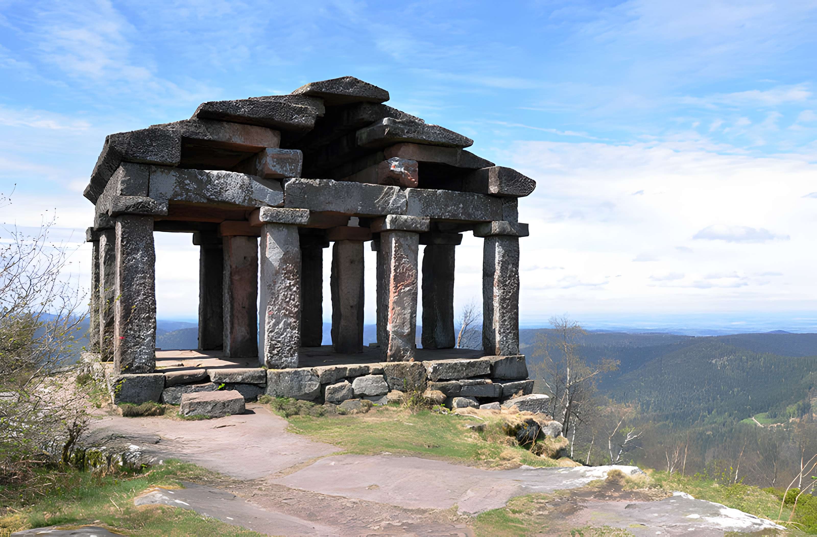 Temple du Donon à Grandfontaine