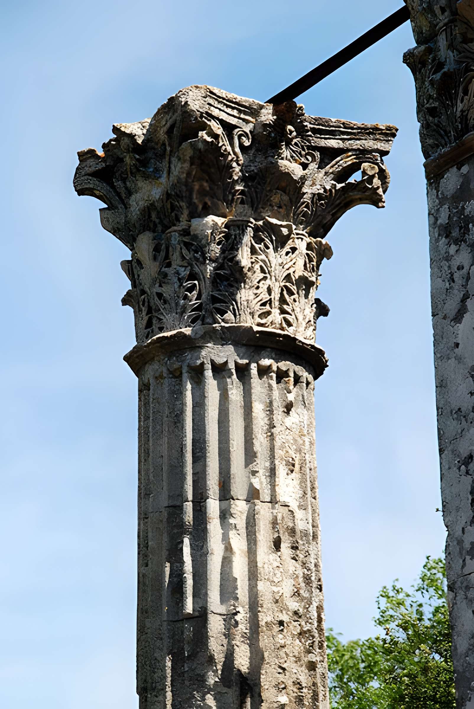 Temple romain de Château-Bas à Vernègues