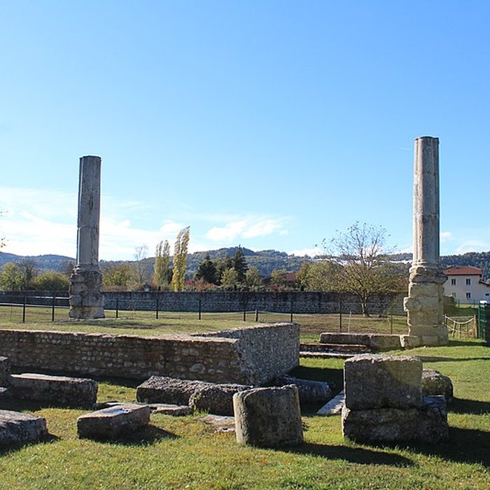 Photo de Temple romain dIzernore