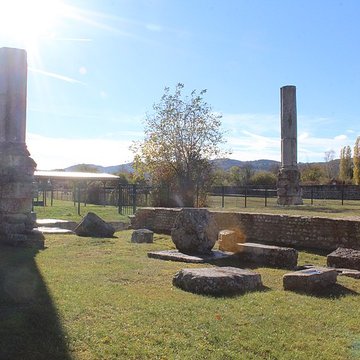 Temple romain dIzernore