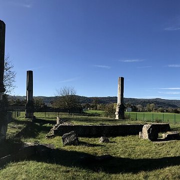 Temple romain dIzernore