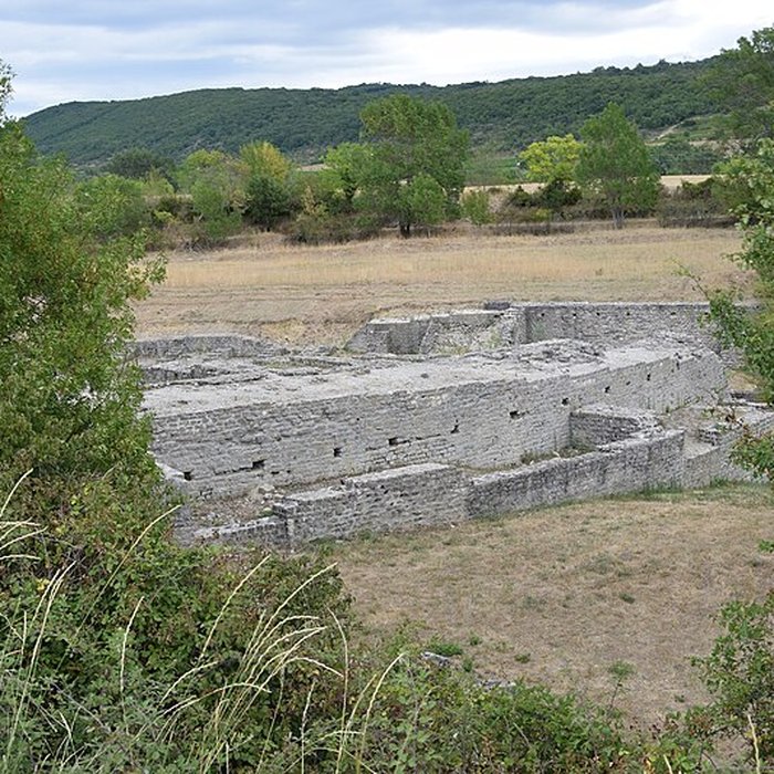 Photo de Théâtre gallo-romain dAlba-la-Romaine