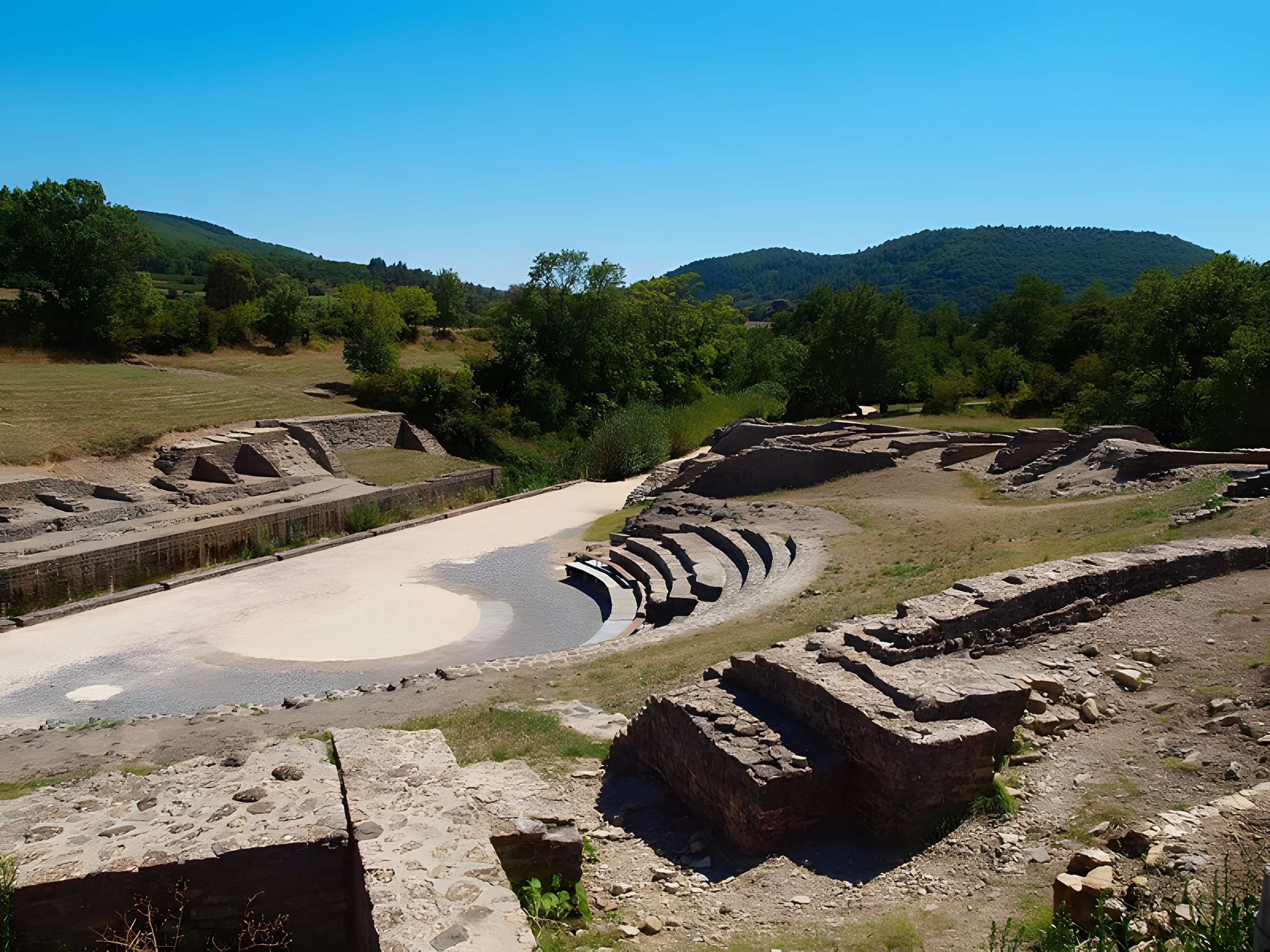 Théâtre gallo-romain d'Alba-la-Romaine
