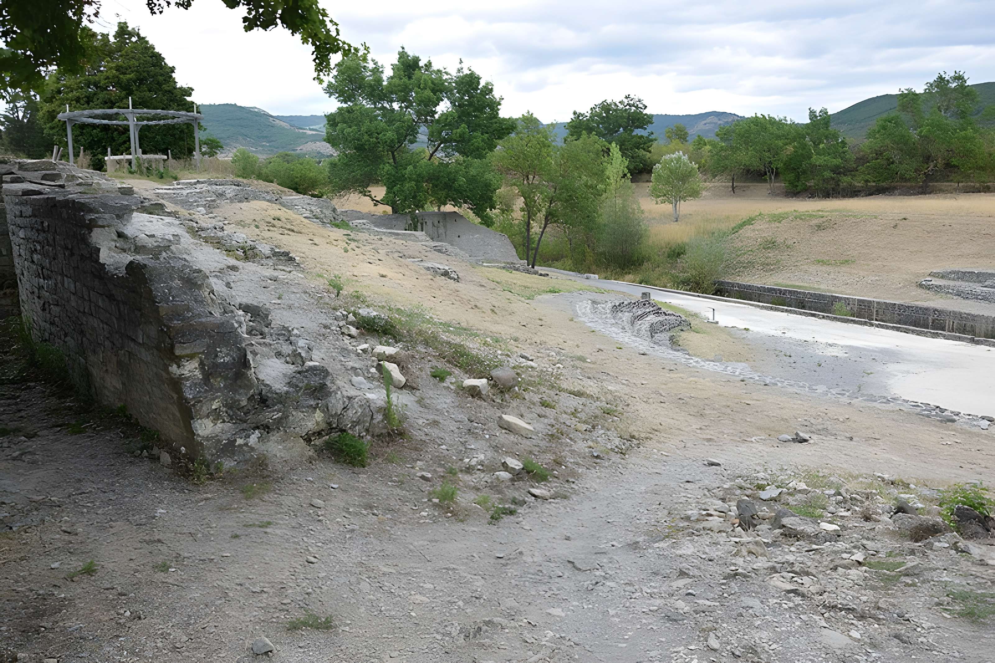 Théâtre gallo-romain d'Alba-la-Romaine