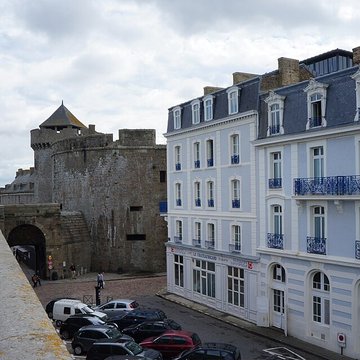Musée dhistoire de la ville et d’ethnographie du pays malouin