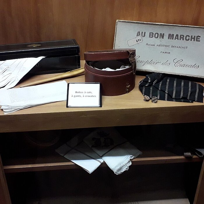 Photo de Musée de la chemiserie et de lélégance masculine