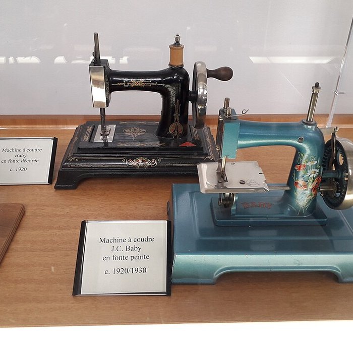 Photo de Musée de la chemiserie et de lélégance masculine