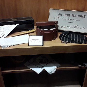 Musée de la chemiserie et de lélégance masculine